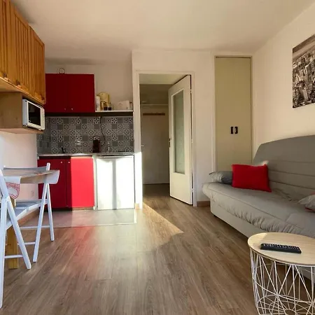 Apartment Renove Avec Balcon, Proche Telecabine, 4 Pers - Fr-1-165a-177