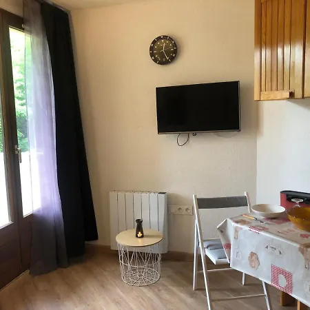 Charmant studio rénové aux Molanès - Balcon, parking privé, proche télécabine et navette - FR-1-165A-177 *